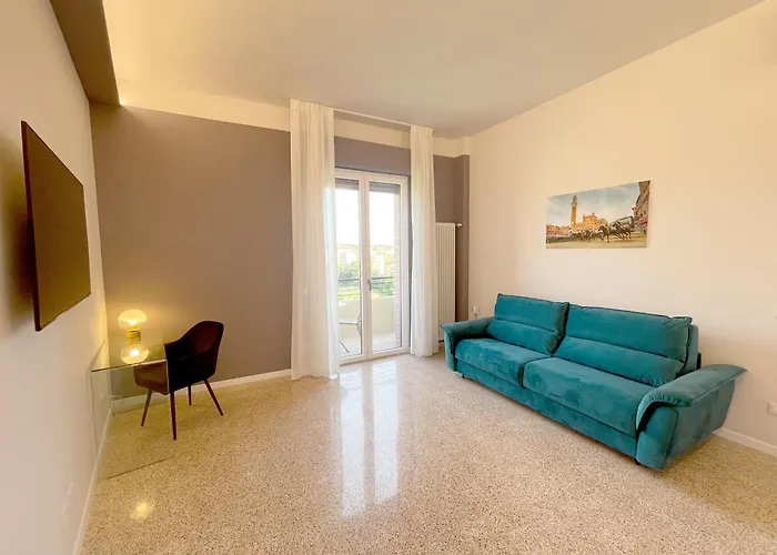 La Terrazza Due Passi Dal Centro Διαμέρισμα Σιένα